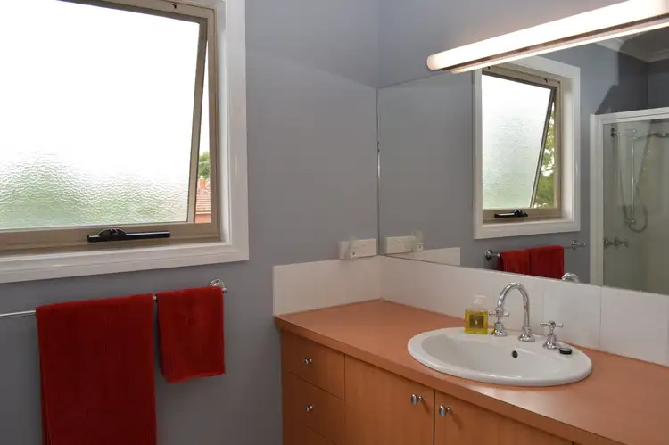 Fourth view of Homely house listing, 15 Taylor Street, Wangaratta VIC 3677