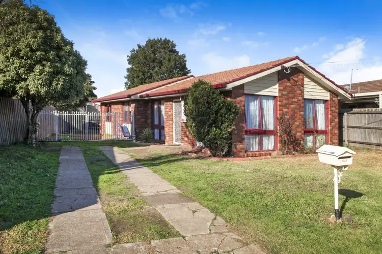54 Bernard Drive, Melton South VIC 3338