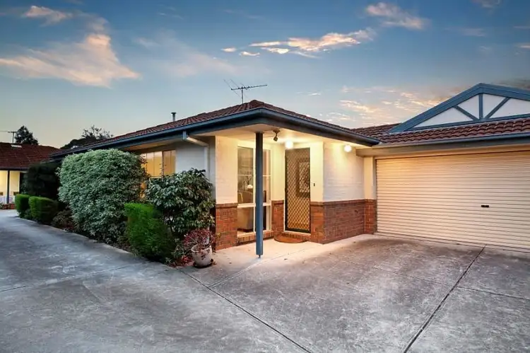 Main view of Homely unit listing, 2/31 Draper Street, Ormond VIC 3204