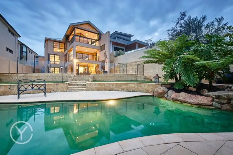 5 Doongalla Road, Attadale WA 6156