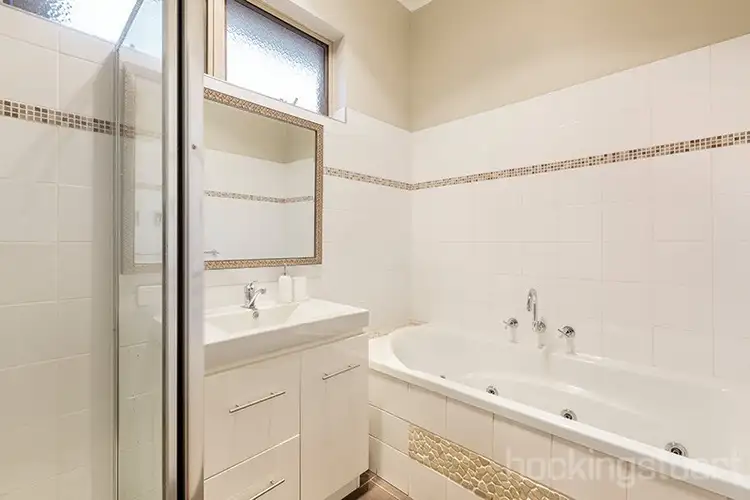 Sixth view of Homely semi-detached listing, 26A Newham Grove, Ormond VIC 3204