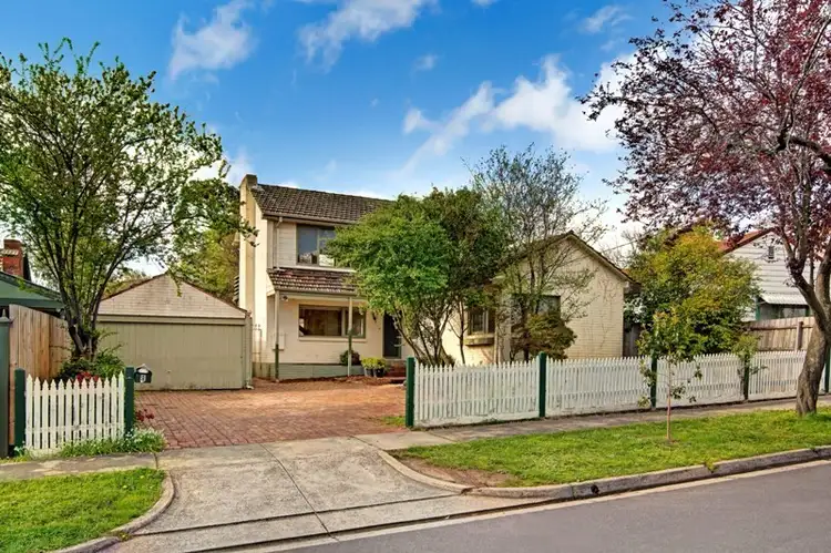 8 Yarmouth Street, Ringwood VIC 3134