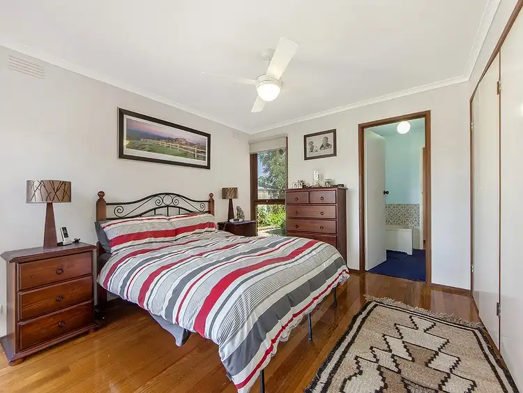 Fifth view of Homely house listing, 25 Pottenger Way, St Albans VIC 3021