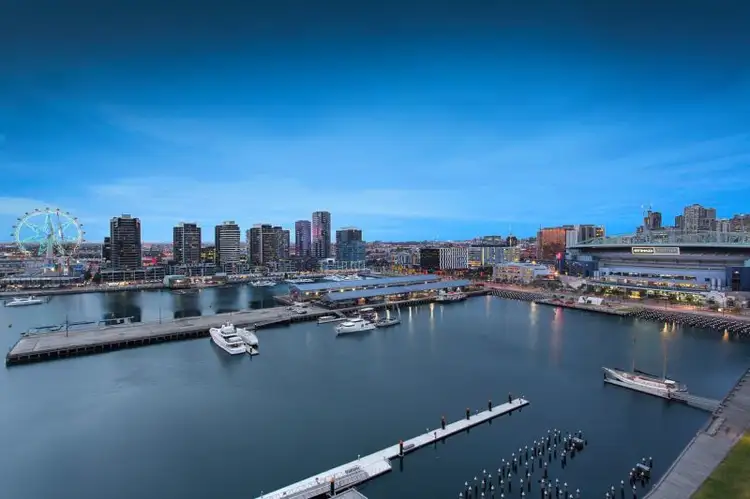 163/55 Victoria Harbour Promenade, Docklands VIC 3008