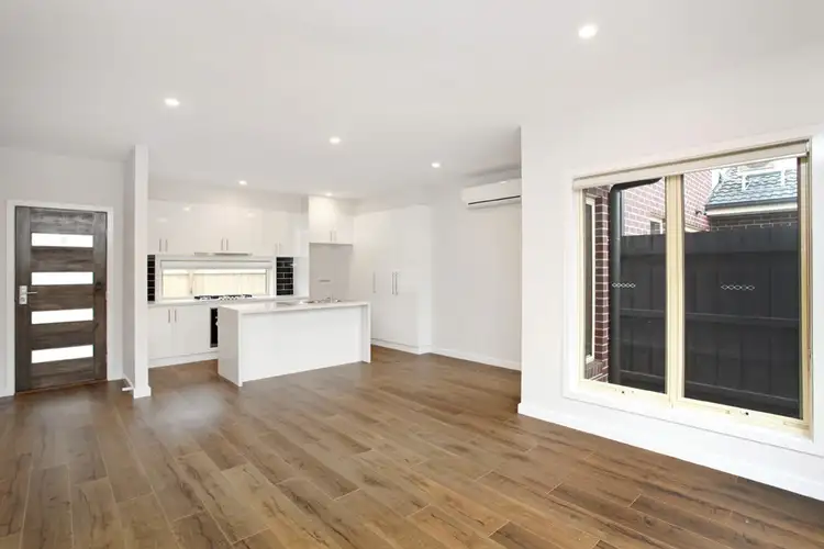 Fourth view of Homely unit listing, 2/9 Fox Street, St Albans VIC 3021