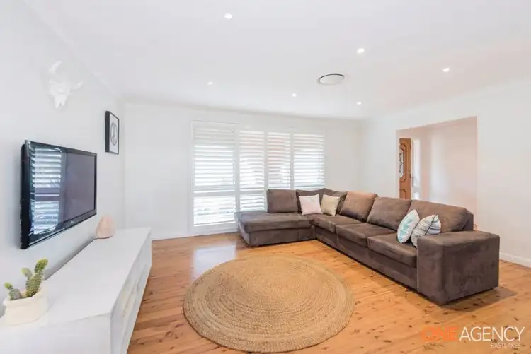 Sixth view of Homely house listing, 4 Strathmore Road, Caves Beach NSW 2281