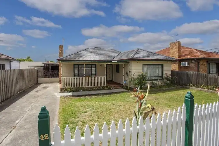 Second view of Homely house listing, 42 Ivanhoe Avenue, St Albans VIC 3021
