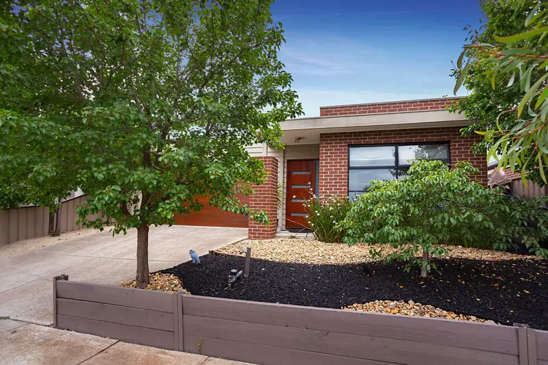 Main view of Homely house listing, 5 Redbox Crescent, Burnside Heights VIC 3023