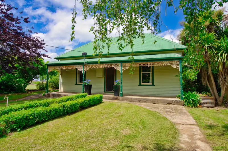 Main view of Homely house listing, 100 Geddes Road, Bungaree VIC 3352