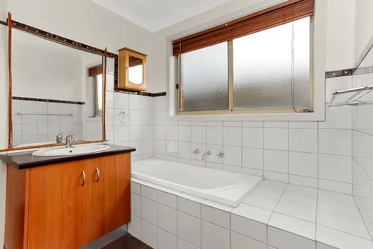 Fifth view of Homely house listing, 27 Waight Court, Tarneit VIC 3029