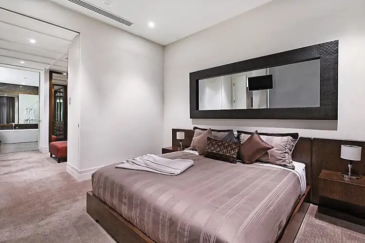 Fifth view of Homely apartment listing, 202/150 Clarendon Street, East Melbourne VIC 3002