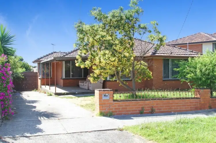 Main view of Homely house listing, 84 Lincoln Drive, Thomastown VIC 3074