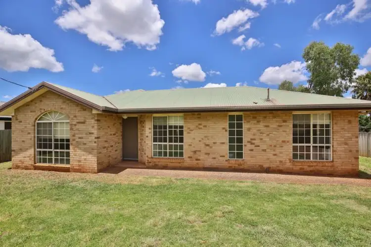 434 West Street, Kearneys Spring QLD 4350