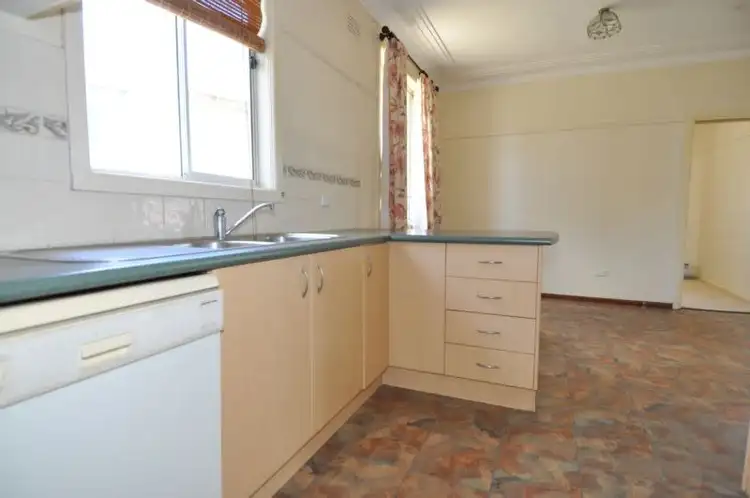 Fourth view of Homely house listing, 3 Parnham Street, West Bathurst NSW 2795