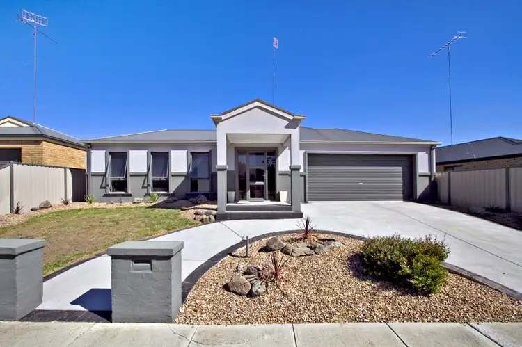 50 Donaldson Drive, Broadford VIC 3658