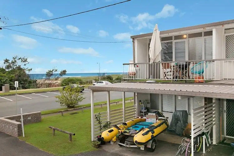 1/74 Pacific Parade Lynton Lodge, Bilinga QLD 4225