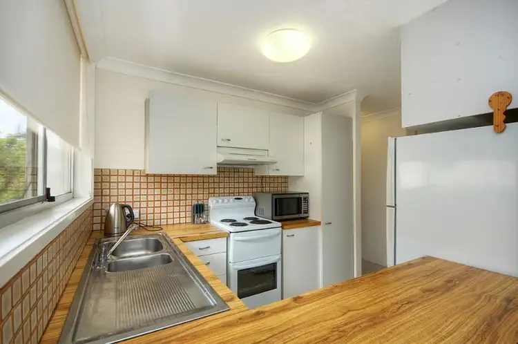 Sixth view of Homely unit listing, 5/24 First Avenue, Broadbeach QLD 4218