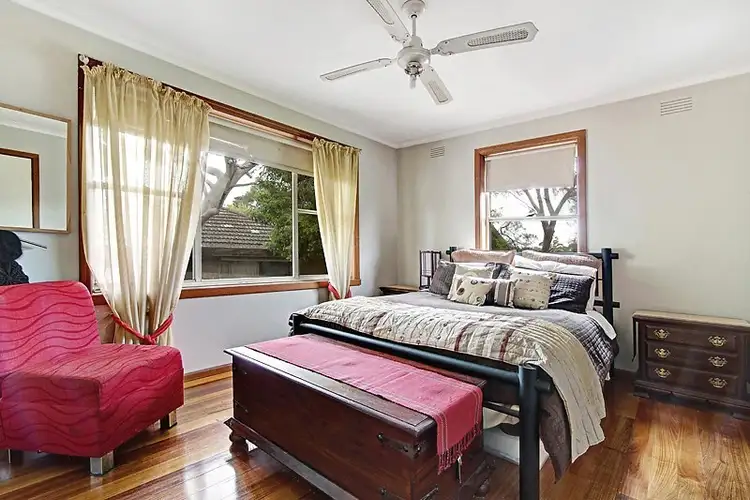 Fifth view of Homely house listing, 22 Jeffrey Drive, Ringwood VIC 3134