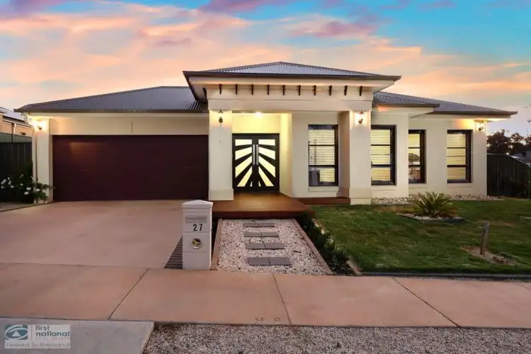 Main view of Homely house listing, 27 Roxburgh Crescent, Junortoun VIC 3551