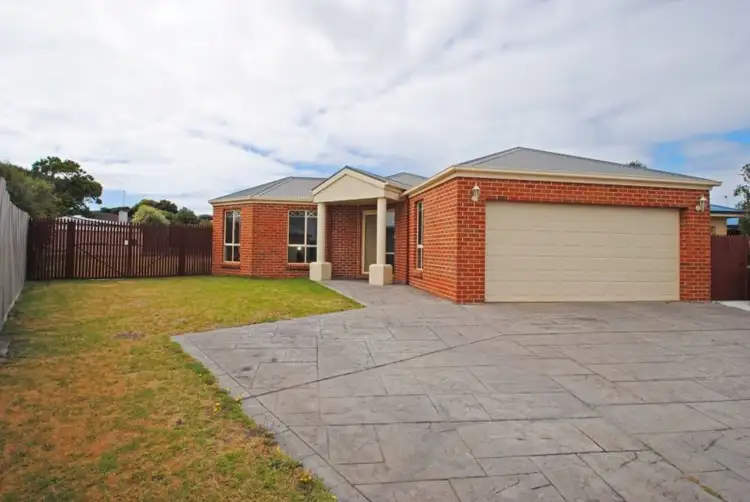Second view of Homely house listing, 11 Donegal Court, Portland VIC 3305