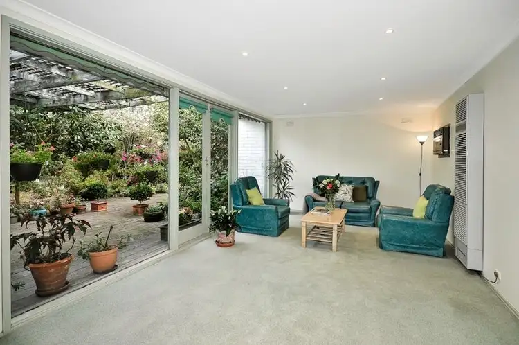 Sixth view of Homely house listing, 5 Werona Court, Mulgrave VIC 3170