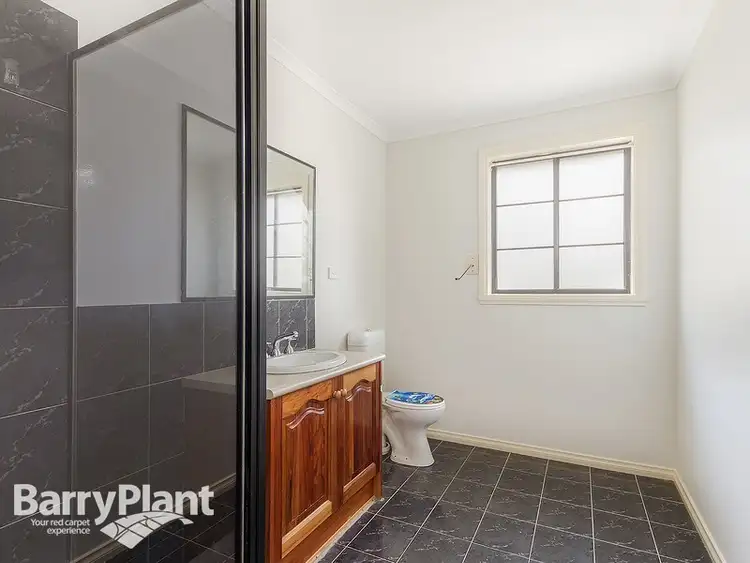 Sixth view of Homely house listing, 21 Moonstone Circuit, St Albans VIC 3021