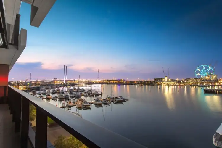 52/55 Victoria Harbour Promenade, Docklands VIC 3008