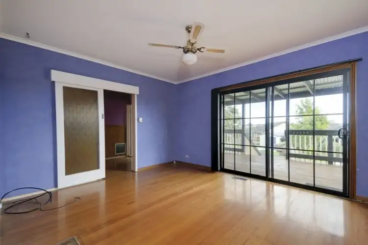 Fifth view of Homely house listing, 2 Tierney Court, Traralgon VIC 3844