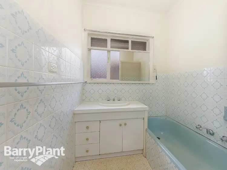 Seventh view of Homely house listing, 6 Halesworth Street, St Albans VIC 3021