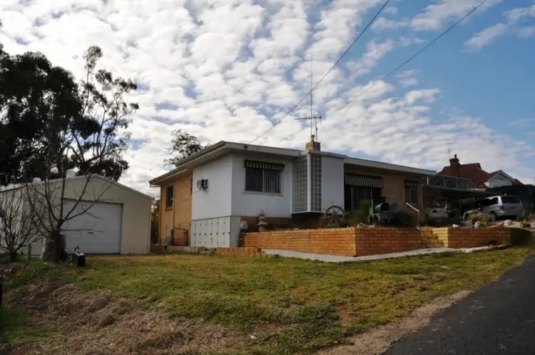 4 Wattle Lane, Gulgong NSW 2852