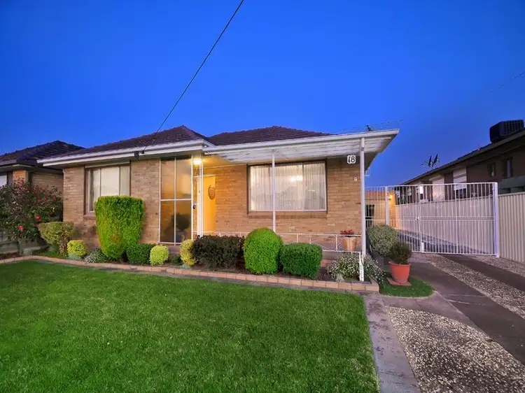 18 Lanigan Street, Fawkner VIC 3060