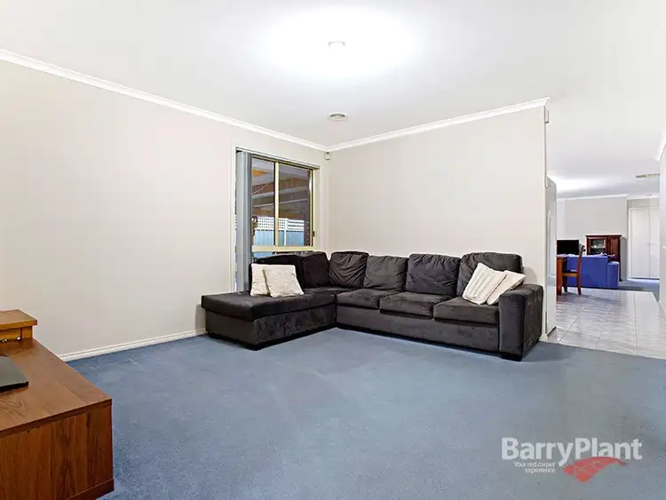 Sixth view of Homely house listing, 7 Kinloch Court, Wyndham Vale VIC 3024