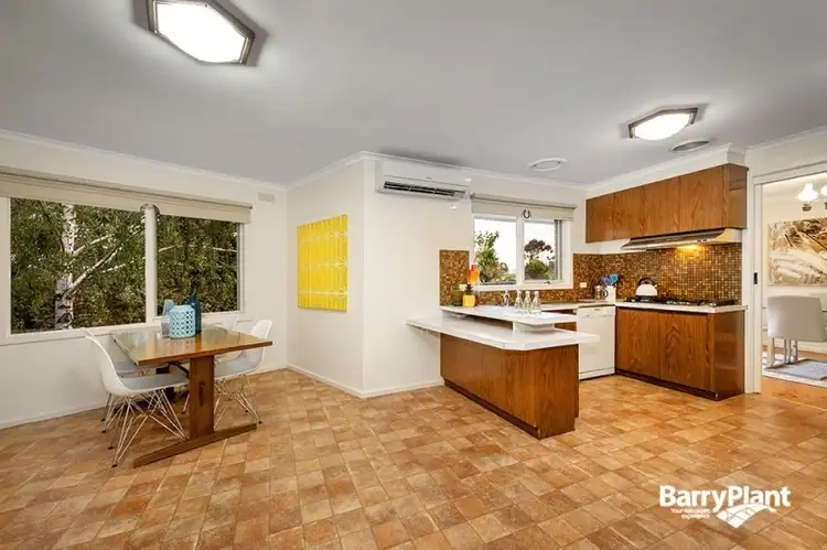 Fifth view of Homely house listing, 3 Rae Court, Bundoora VIC 3083