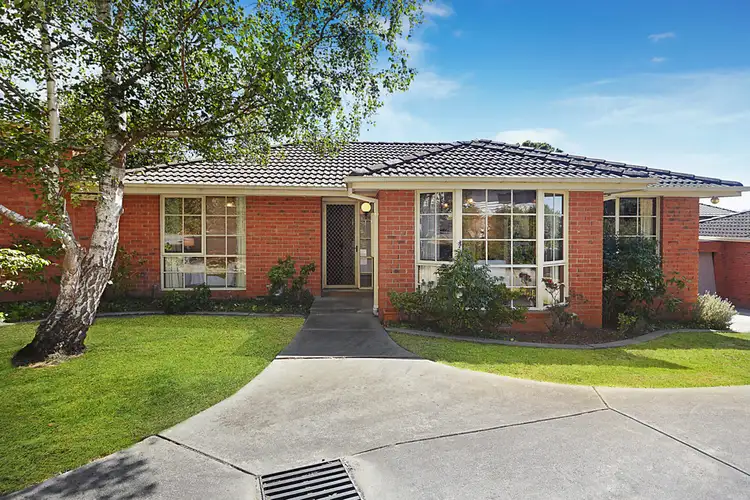 2/4 Saladin Avenue, Glen Waverley VIC 3150