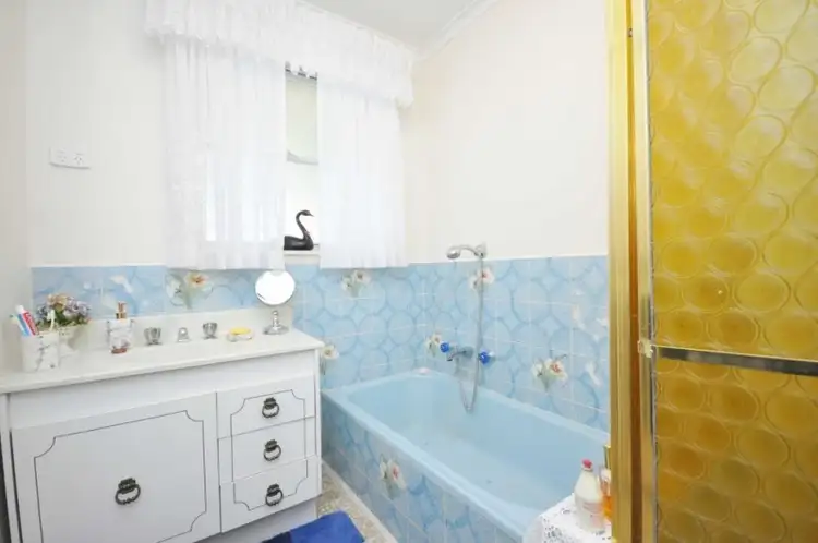 Seventh view of Homely house listing, 7 Hendricks Crescent, Jacana VIC 3047