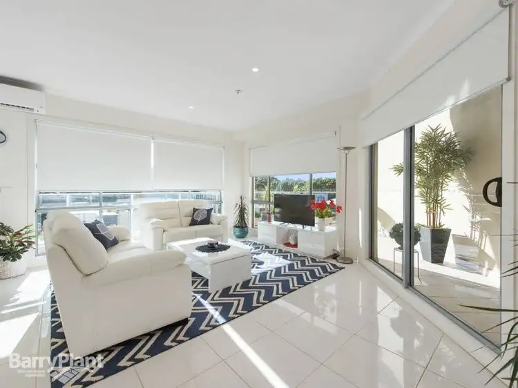 204/38 Station Street, Ferntree Gully VIC 3156