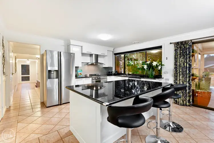 Fifth view of Homely house listing, 2 Julie Court, Greensborough VIC 3088