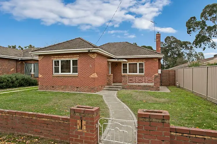 Main view of Homely house listing, 9 Weeroona Avenue, Bendigo VIC 3550