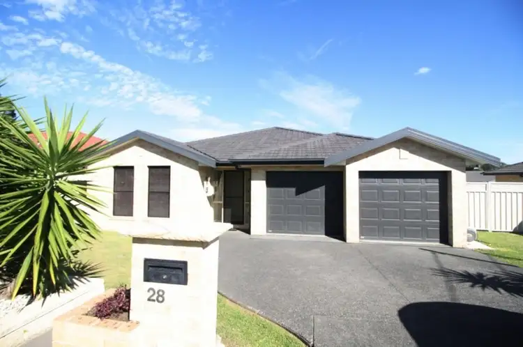 28 Young Street, Heddon Greta NSW 2321