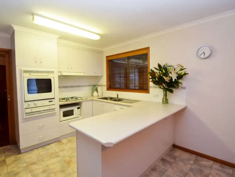 Third view of Homely house listing, 5 Kingston Court, Wangaratta VIC 3677
