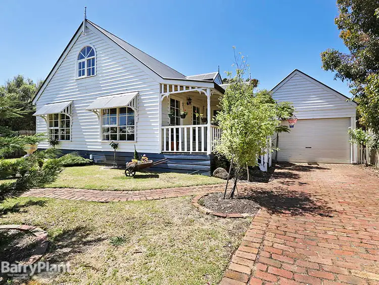 37 Grange Crescent, Torquay VIC 3228