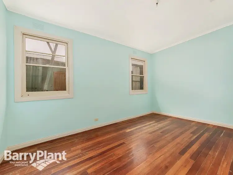 Seventh view of Homely house listing, 1 Vincent Avenue, St Albans VIC 3021