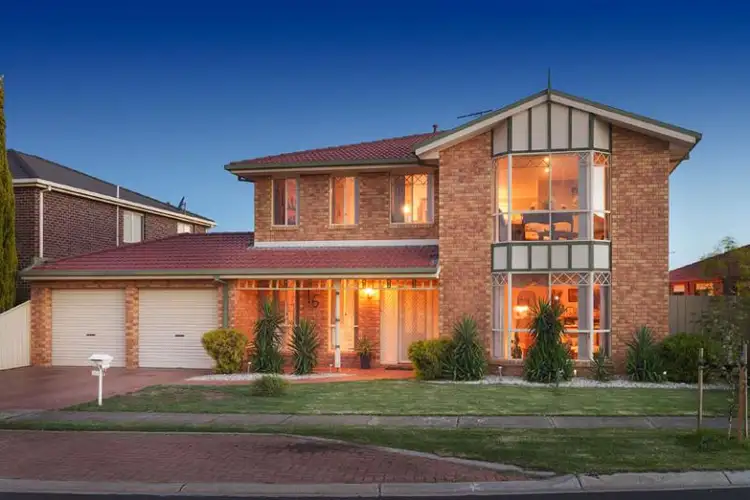 16 Kasem Drive, Werribee VIC 3030