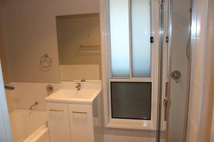 Sixth view of Homely villa listing, 2/62 Tennyson, Beresfield NSW 2322