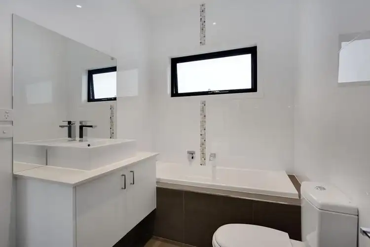 Fifth view of Homely unit listing, 2/16 Brushy Park Road, Wonga Park VIC 3115