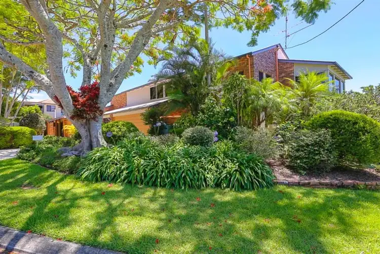 8 Scenic Avenue, Buderim QLD 4556