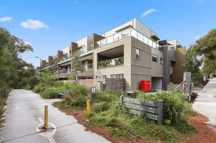 25/2-4 Acacia Court, Ringwood VIC 3134