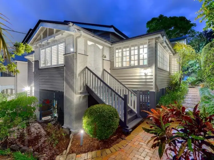 48 Robe Street, Grange QLD 4051