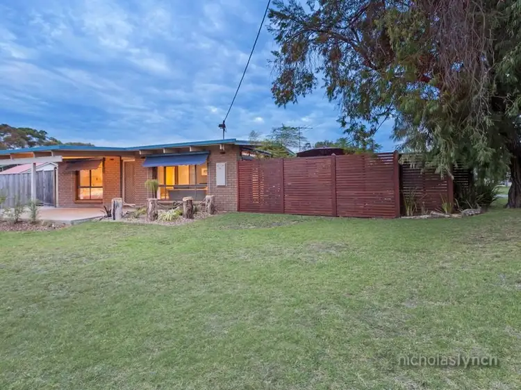 11 Karadoc Street, Dromana VIC 3936