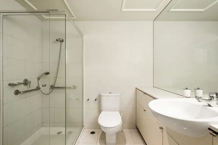 Sixth view of Homely apartment listing, 2011/80 Clarendon Street, Southbank VIC 3006